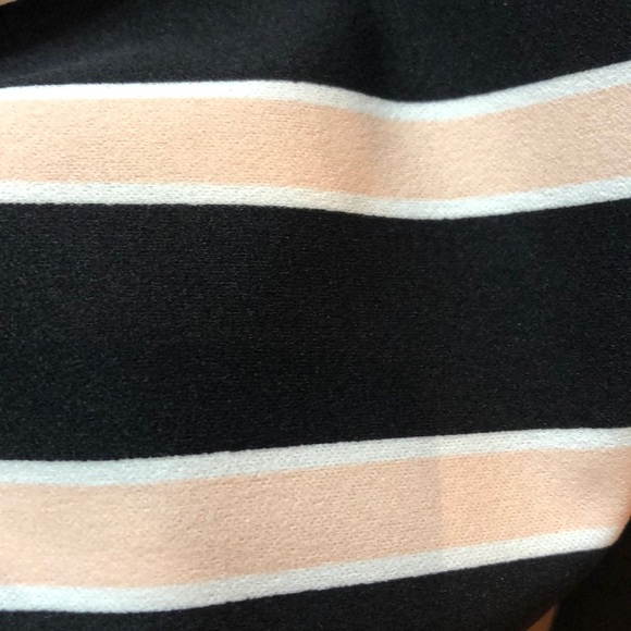 Roz & Ali Dress NWT purchased from the Dressbarn - Picture 2 of 7